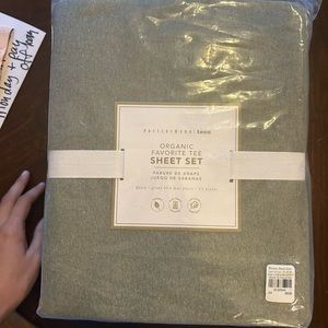 Pottery barn sheets
